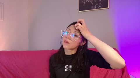 Milly Cute online show from February 6, 5:55 am