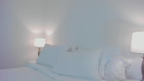 Snapshot of mylerosex chatting on September 30, 12:49 am Myle online show from September 30, 12:49 am