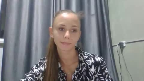 mylittle_flame online show from October 13, 1:58 pm