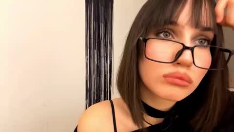 mylittlemolly online show from November 24, 3:58 pm