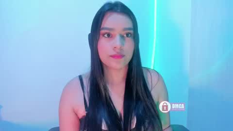 Snapshot of mypretty_isabella chatting on September 20, 7:17 am Bella online show from September 20, 7:17 am