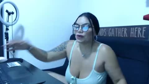 myranda  online show from May 1, 1:31 am
