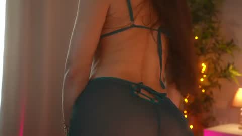 Miryam online show from June 17, 10:38 am