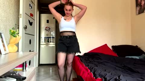 Ele online show from March 27, 8:26 am