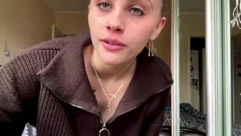 Ele online show from April 10, 7:47 am