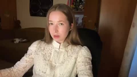 Lana online show from May 25, 5:23 pm