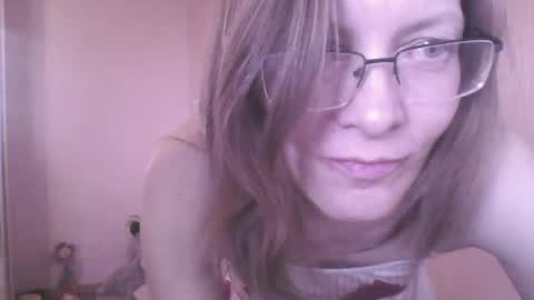 mysterious_blondy online show from May 26, 8:02 am