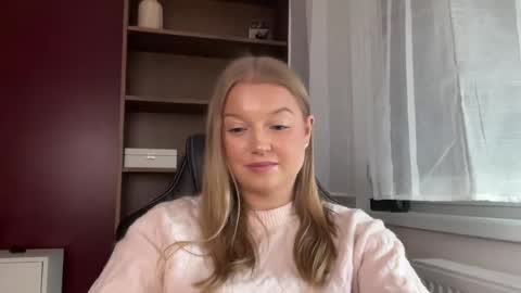 Erica online show from May 15, 10:40 am