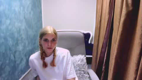 mysticaluna06 online show from July 14, 10:14 pm