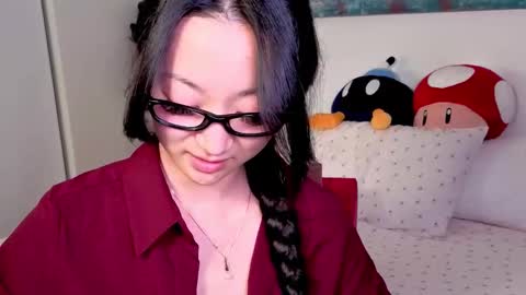 MySweetSofie online show from October 26, 4:52 am