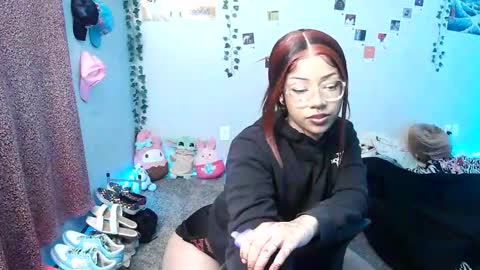 Chanel online show from February 1, 4:24 am