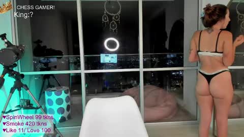 n1rvanamoon online show from April 6, 1:38 am