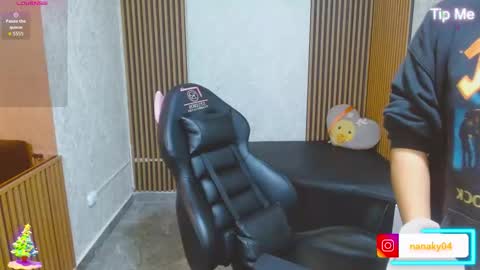 TARA online show from November 4, 12:10 pm