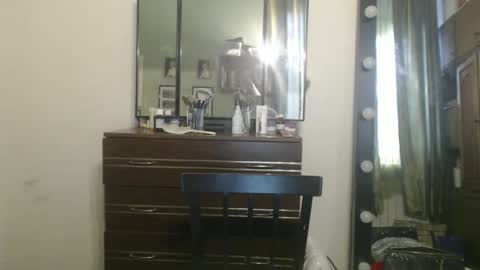 nadyagt online show from April 1, 2:58 pm