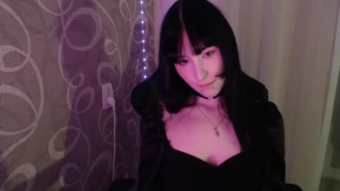 Snapshot of naemiblush chatting on September 8, 4:28 pm Naemi online show from September 8, 4:28 pm