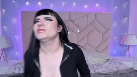 Naenia online show from March 31, 3:39 am