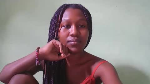 nah296652 online show from May 5, 7:22 am
