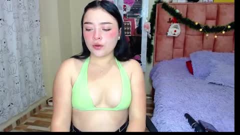 nahia cute     only   online show from December 18, 3:55 pm