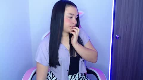 nahia cute     only   online show from October 21, 5:39 pm