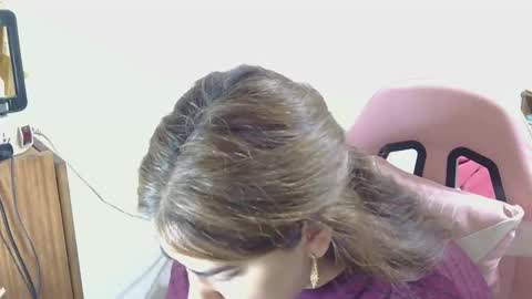 nahiarabiel online show from May 4, 8:01 pm