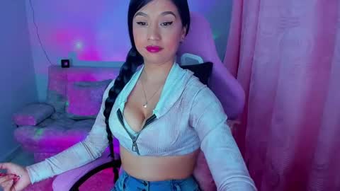 Nahome online show from March 5, 2:25 am