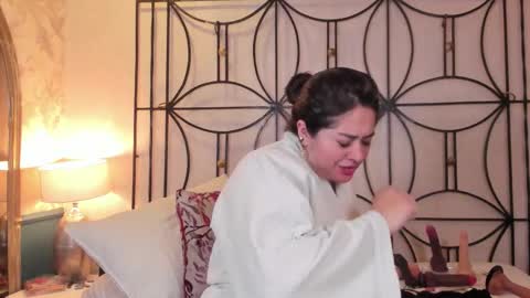 Nahomi  online show from October 11, 12:08 pm