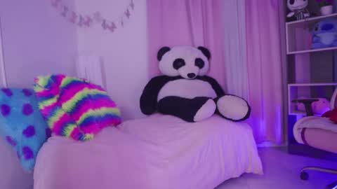 nahomy 2308 online show from May 8, 11:46 am