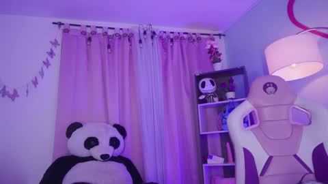 nahomy 2308 online show from May 20, 11:40 am