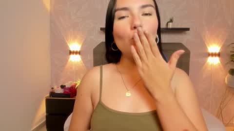 N A I A online show from March 27, 12:17 pm