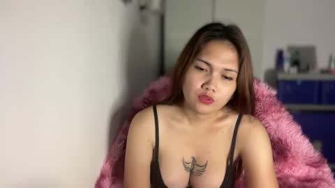 MARY MAE online show from December 3, 1:30 am