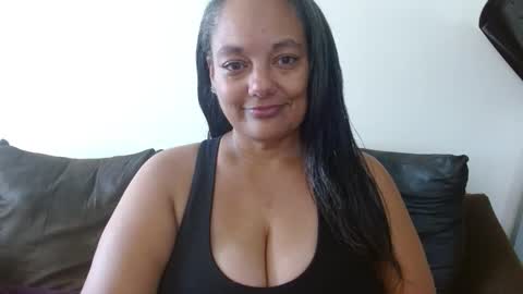 Nala Thickk online show from October 18, 6:10 pm