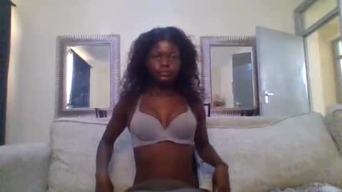 Nalani online show from October 6, 9:37 am