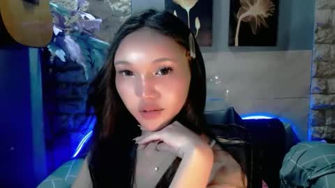 Nami online show from April 9, 5:43 am