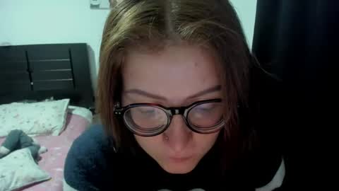 Nami online show from November 20, 3:40 am