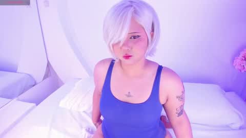 NanaOsaky online show from November 19, 11:54 am