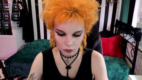 Nancy online show from February 8, 2:32 pm