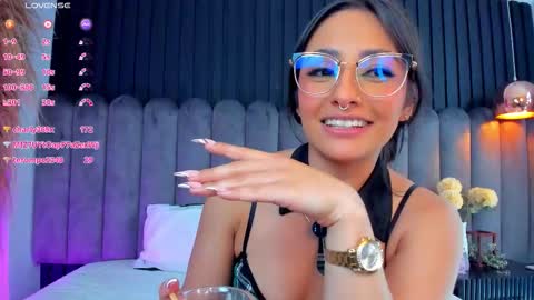 Nanda online show from March 25, 3:23 am