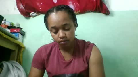 nandrianina416143 online show from May 13, 5:35 am