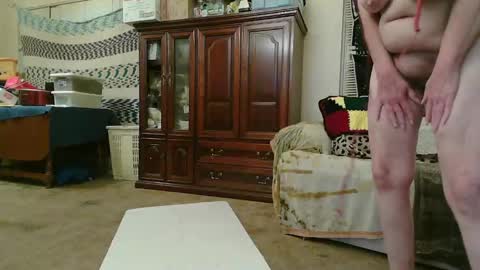 Snapshot of nannabaldur chatting on December 10, 4:34 am Nanna Baldur online show from December 10, 4:34 am