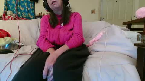 Snapshot of nannabaldur chatting on December 13, 10:55 pm Nanna Baldur online show from December 13, 10:55 pm