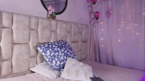 nanymatrioska online show from May 20, 9:23 pm
