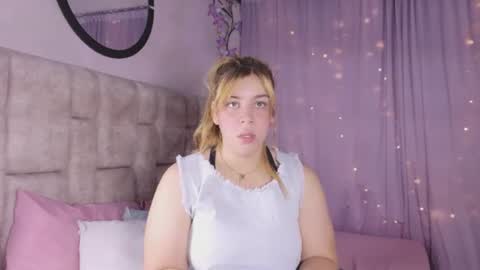 nanymatrioska online show from June 28, 12:56 pm