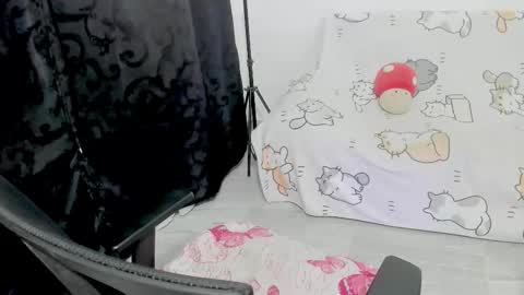  Naoko  online show from December 23, 12:14 am