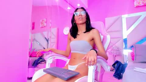 naomi_sara online show from September 10, 8:53 pm