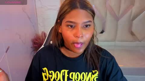 Naomi  online show from May 21, 12:14 pm