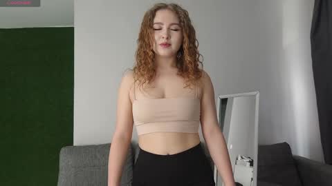 Naomi online show from April 4, 7:18 am