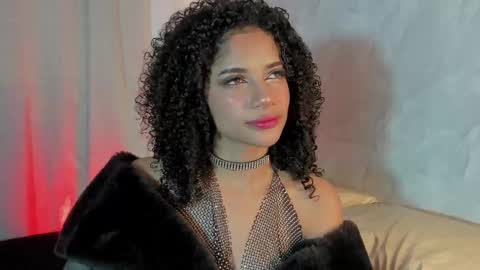 Snapshot of naomidawsonn chatting on February 14, 2:28 am naomidawson online show from February 14, 2:28 am