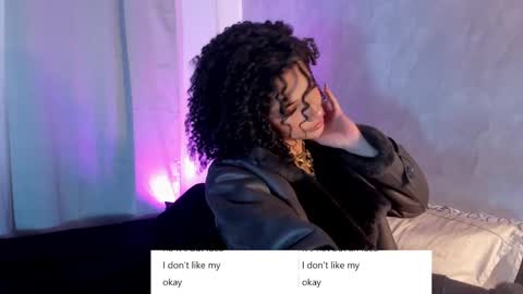 Snapshot of naomidawsonn chatting on January 15, 9:51 pm naomidawson online show from January 15, 9:51 pm