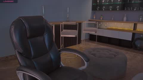 Naomi online show from October 9, 12:53 pm