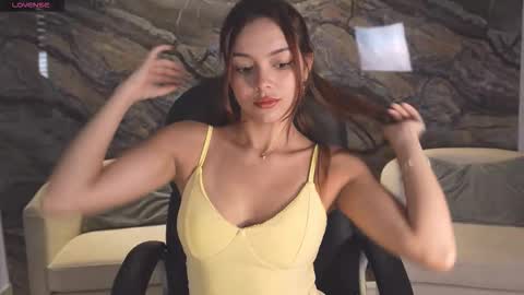 Naomi online show from January 19, 1:07 pm